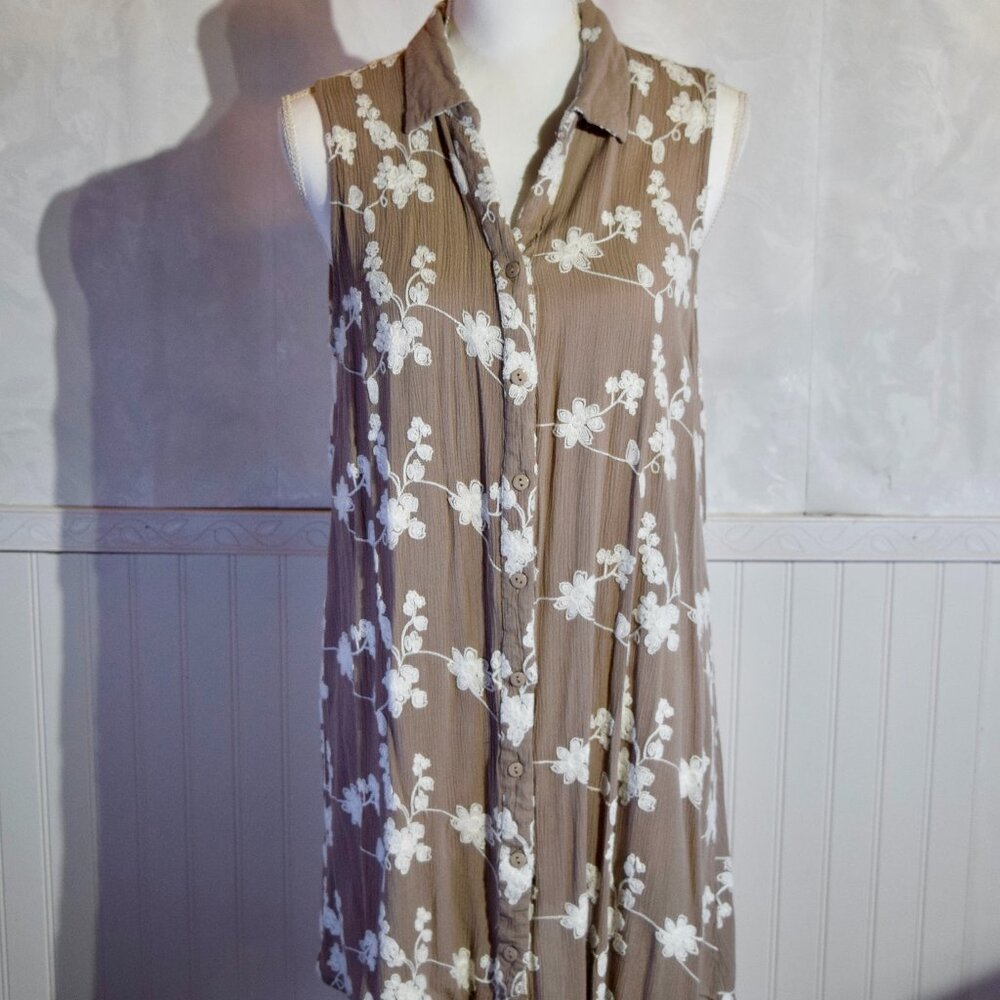 Indigo Soul Boho Tan Floral Embroidered Sleeveless Shirt Dress - Size 2XL